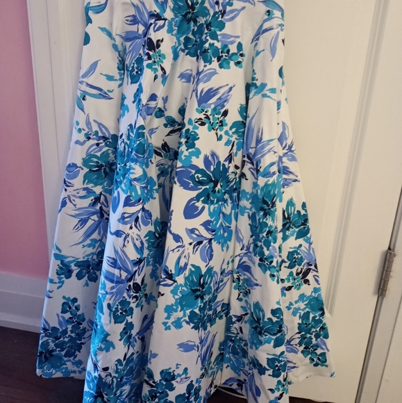 New 50s style circle skirt - Picture 2 of 3